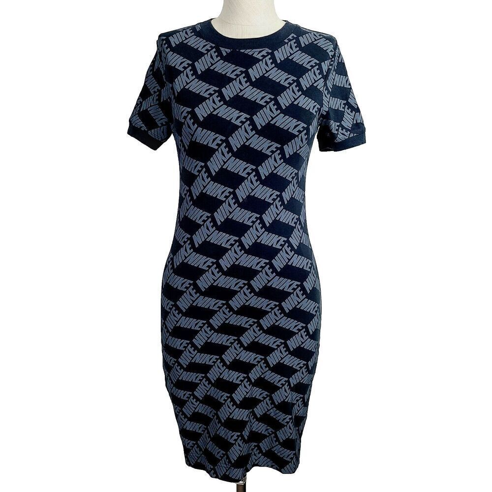 Nike Allover Print T-Shirt Dress S Black Gray Stretch‎ Knit Bodycon Knee Length